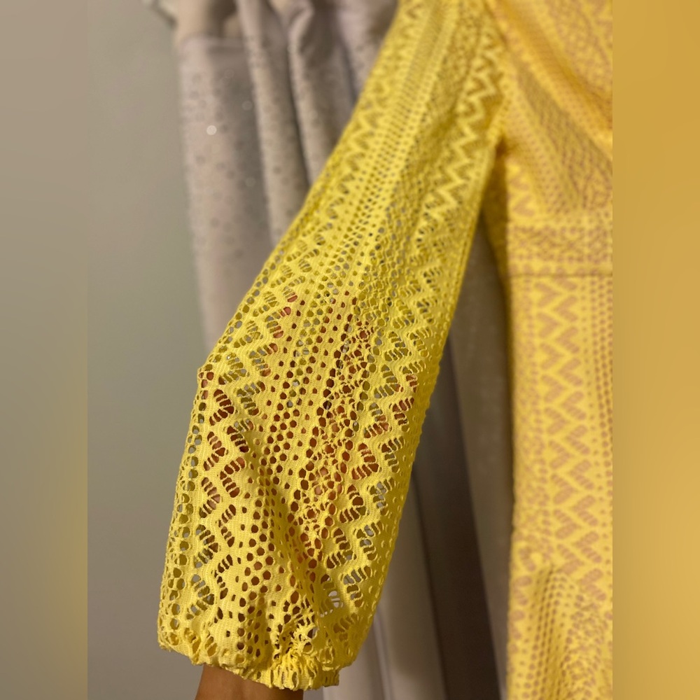 Brand: Charlotte Russe 
Size: L, PTP- 17”, Length- 33”, Waist- 15”
Color: Yellow - Picture 3 of 4